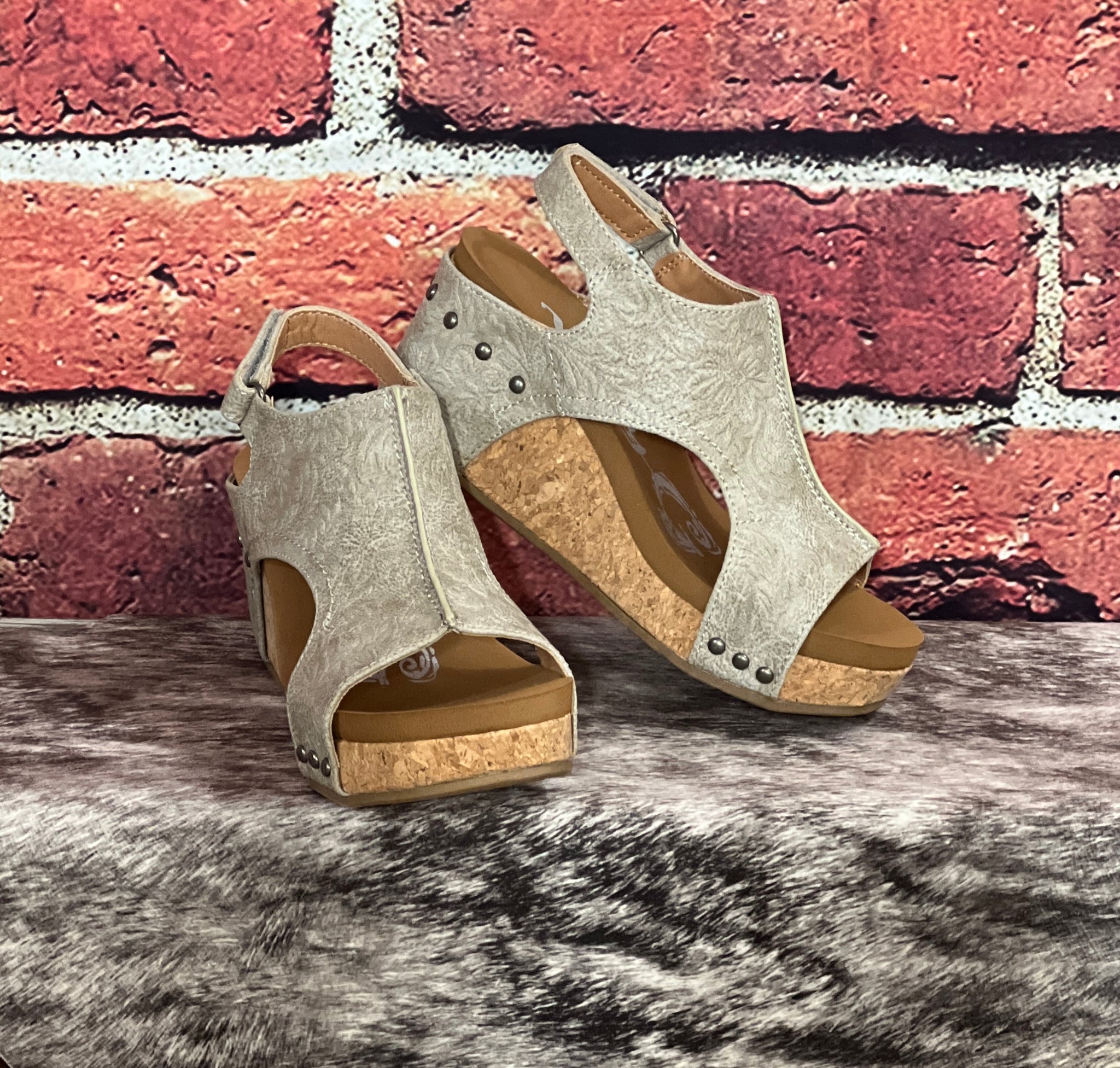 Women’s Wedge Sandal