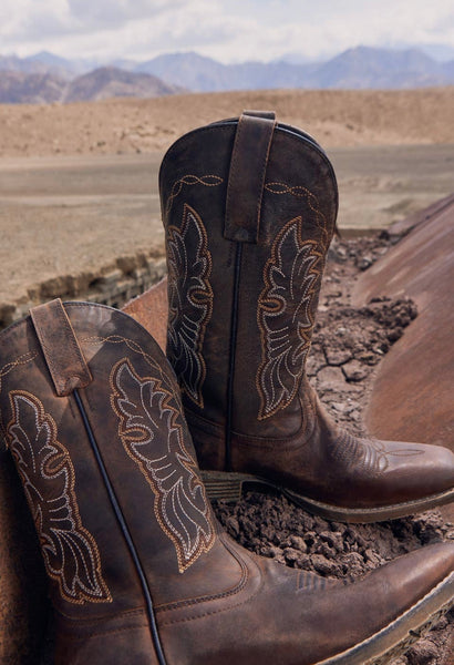 Myra Anita Broncear Boot
